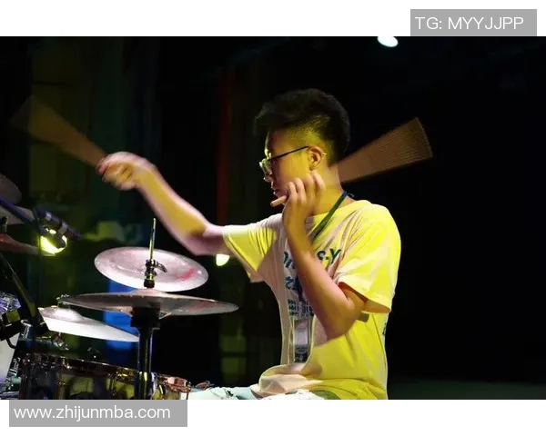 重庆足球队在挑战赛中的节奏表现分析与点评探讨